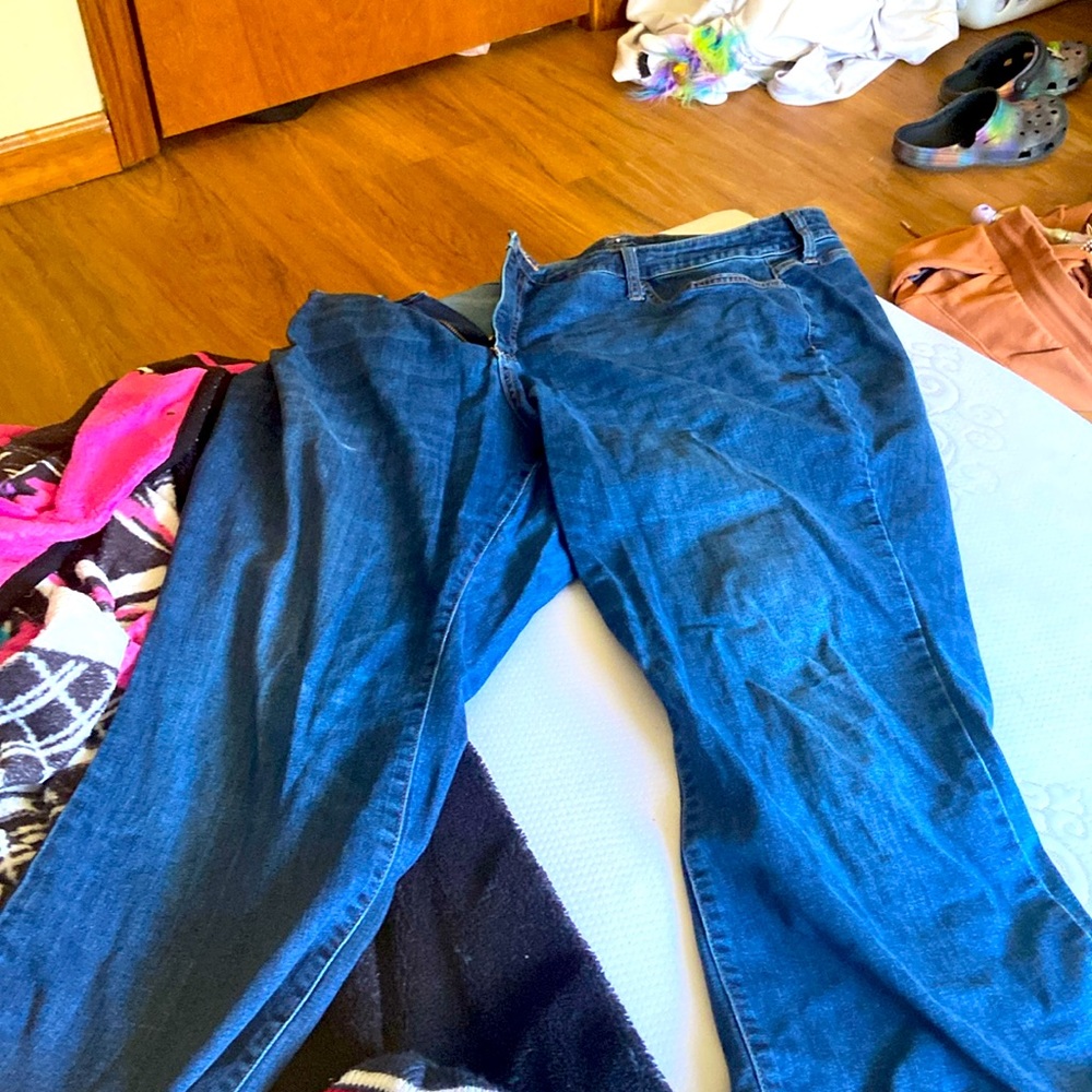 Jeans